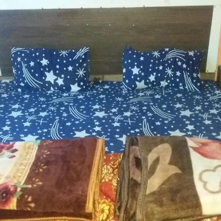 Spot On Sharma'S Kitchen & Home Stay Bajaura Екстериор снимка