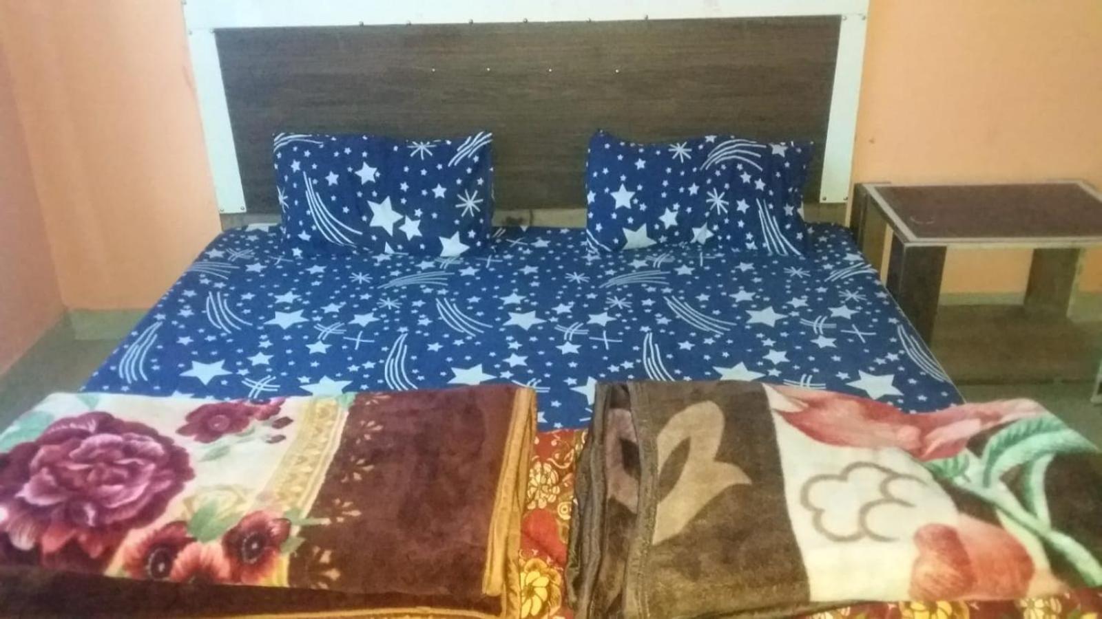 Spot On Sharma'S Kitchen & Home Stay Bajaura Екстериор снимка